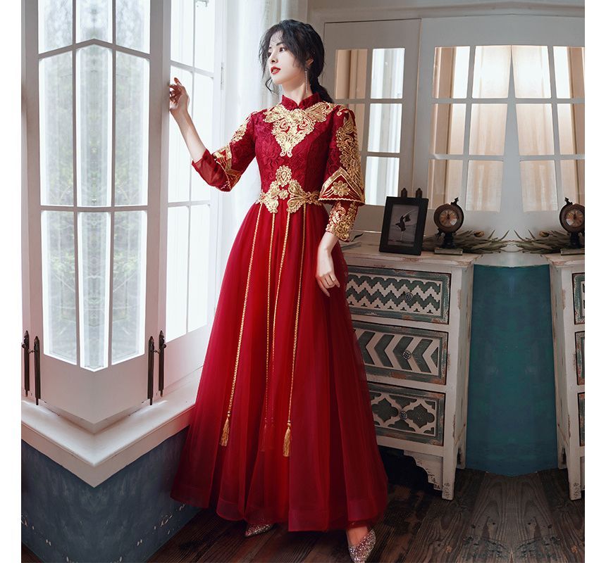 3/4-Sleeve Mandarin Collar Embroidered Tassel Lace Panel Mesh A-Line Chinese Wedding Gown