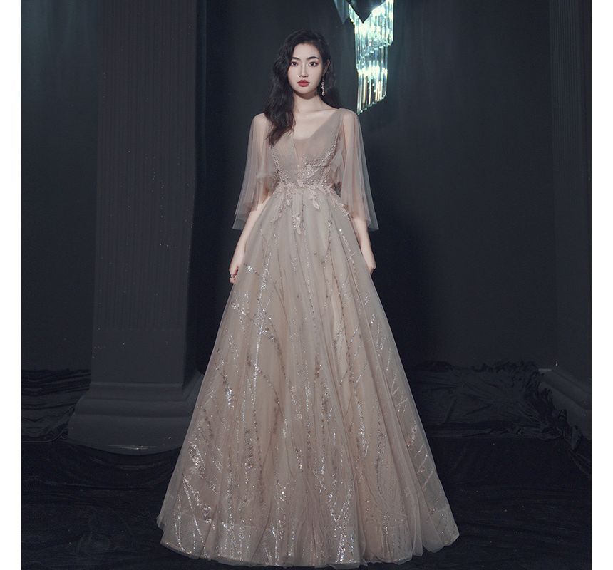 Elbow-Sleeve V-Neck Plain Flower Embroidered Glitter Mesh A-Line Evening Gown