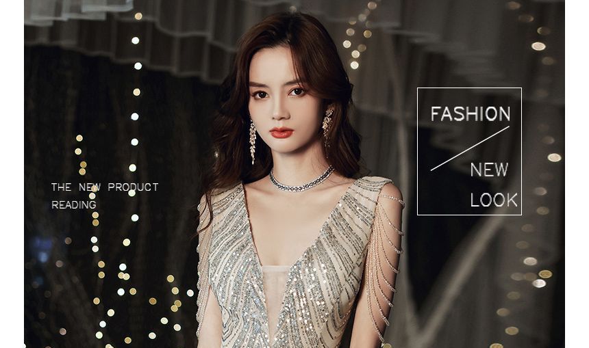 Sleeveless V-Neck Plain Multi-Chain Sequin Mermaid Evening Gown