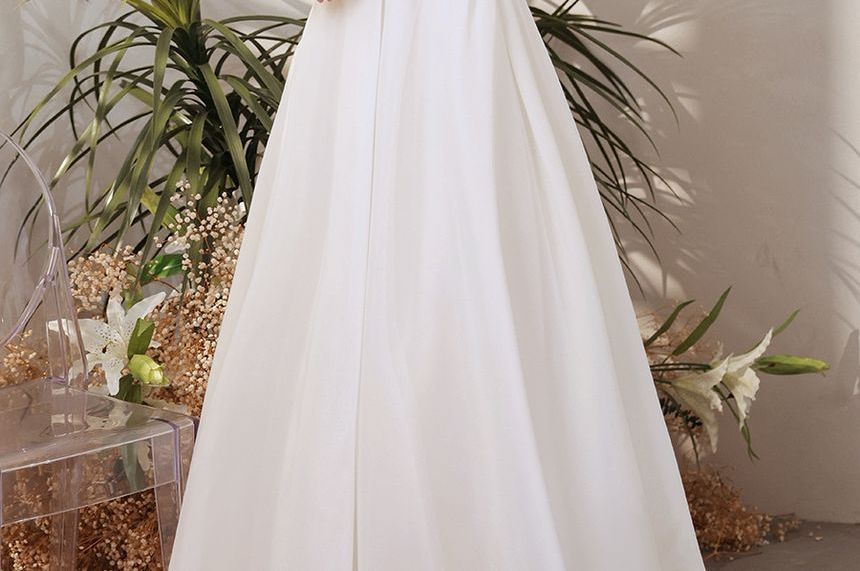 Puff Sleeve Sweetheart Neck Plain Faux Pearl Ruched A-Line Wedding Gown
