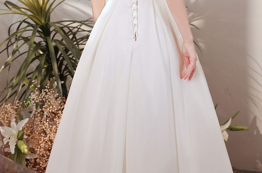 Puff Sleeve Sweetheart Neck Plain Faux Pearl Ruched A-Line Wedding Gown