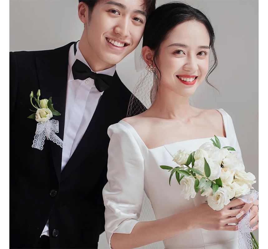 Elbow-Sleeve Square Neck Plain Pleated A-Line Wedding Gown