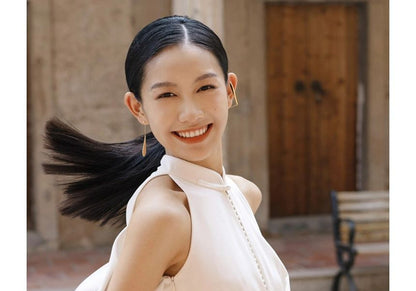 Sleeveless Mandarin Collar Plain Criss Cross Backless Sheath Wedding Gown