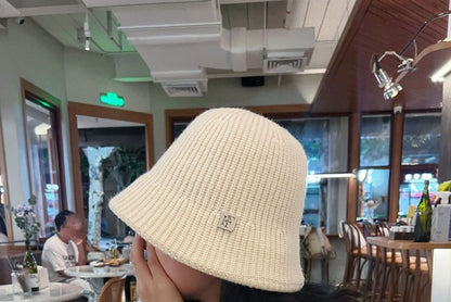 Applique Knit Bucket Hat