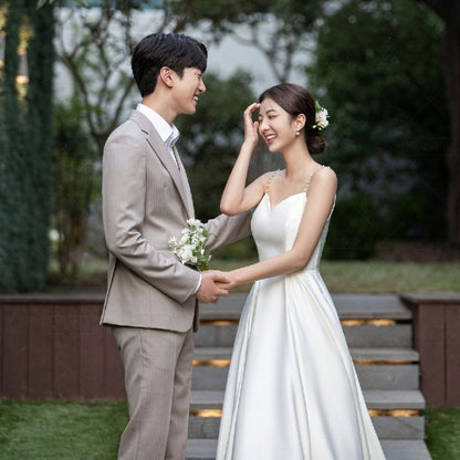 Spaghetti Strap Sweetheart Neckline Plain Satin A-Line Wedding Gown