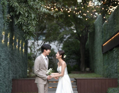 Spaghetti Strap Sweetheart Neckline Plain Satin A-Line Wedding Gown