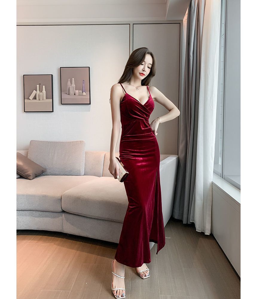 Spaghetti-Strap Plain Velvet Side Slit Evening Gown