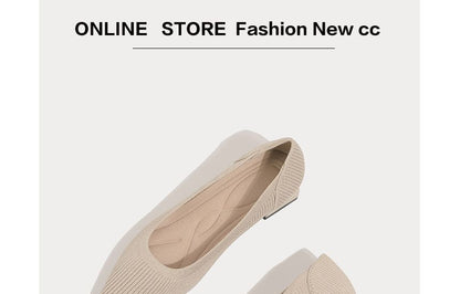 Low-Heel Pointed Knit Pumps