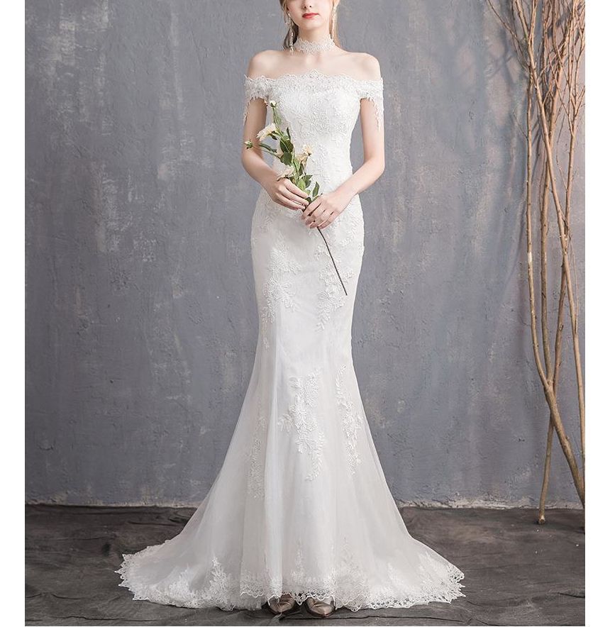 Short-Sleeve Off Shoulder Lace Trained Mermaid Wedding Gown
