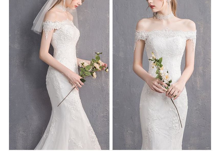 Short-Sleeve Off Shoulder Lace Trained Mermaid Wedding Gown