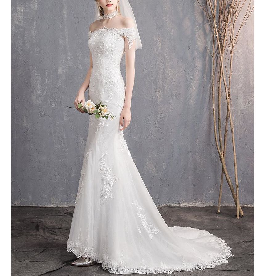 Short-Sleeve Off Shoulder Lace Trained Mermaid Wedding Gown