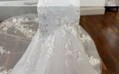 Spaghetti Strap Sweetheart Neckline Lace Trained A-Line Wedding Gown