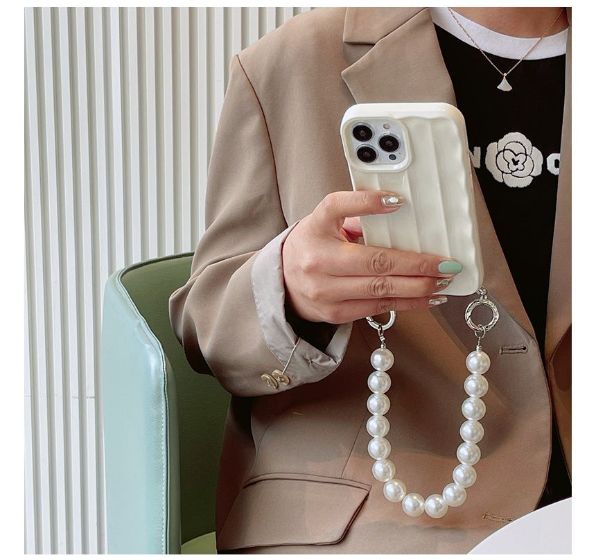 Faux Pearl Chain Phone Case