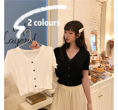 Top Button-Up Perforated Knit Short-Sleeve V-Neck