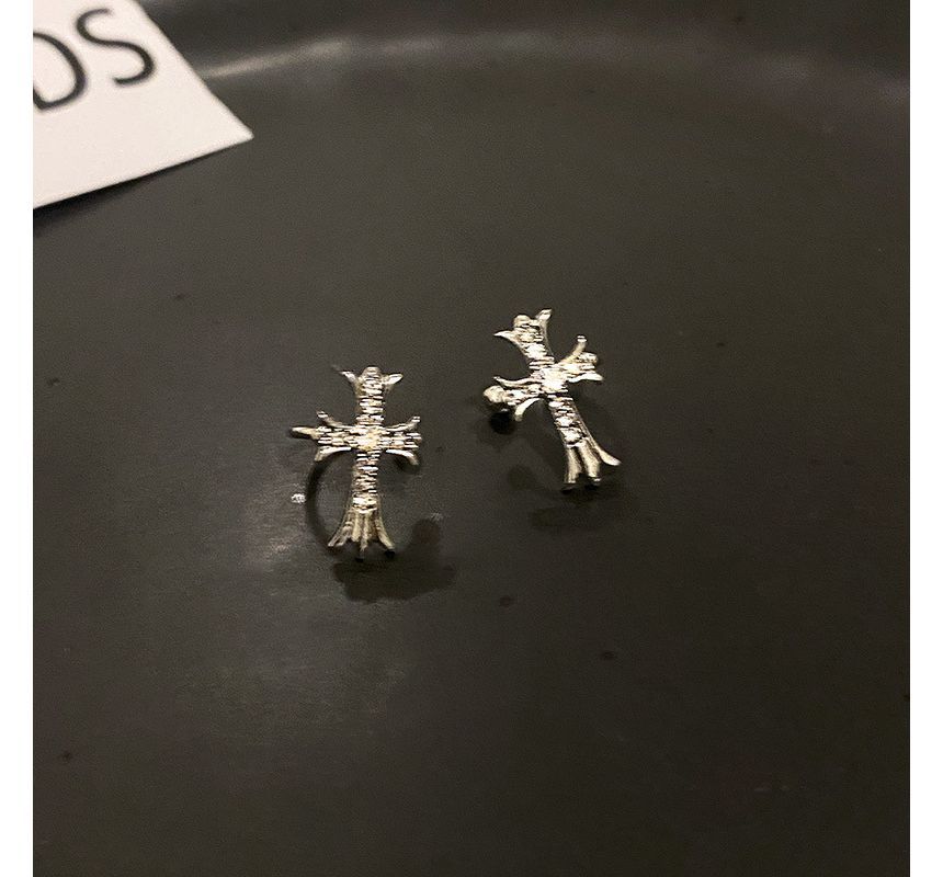 Rhinestone Crisscross Stud Earring / Ear Cuff