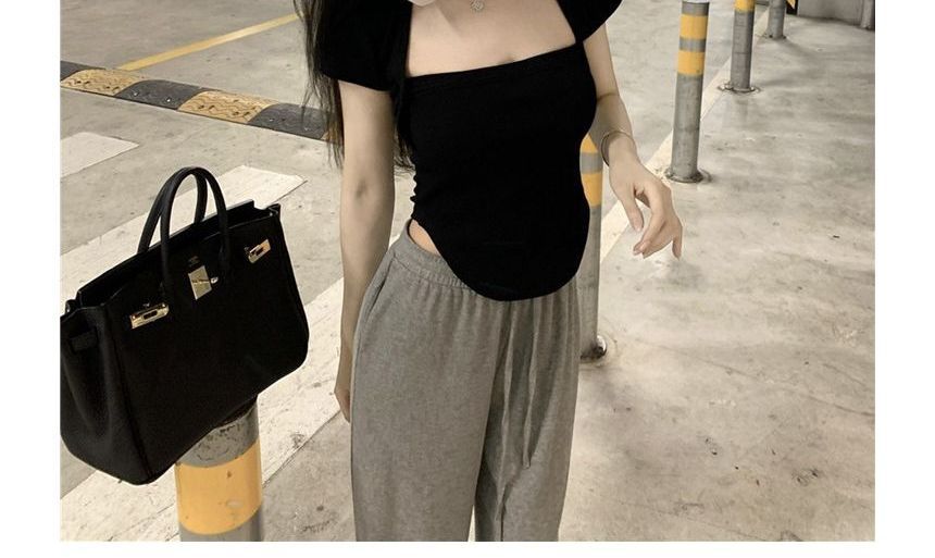 Short-Sleeve Square Neck Plain T-Shirt