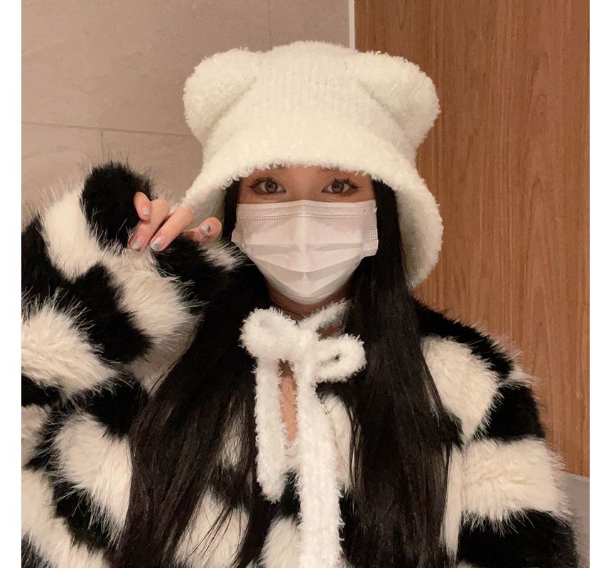 Ear Fleece Bucket Hat