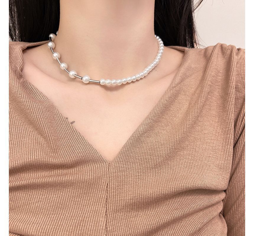 Pearl Faux Choker Alloy
