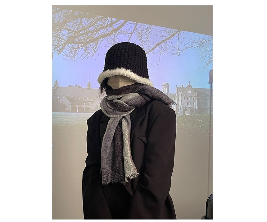 Fluffy Trim Knit Cloche Hat