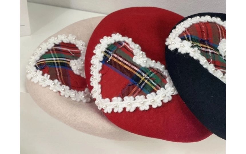 Plaid Heart Applique Beret