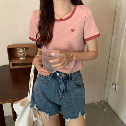 Short-Sleeve Round Neck Heart Contrast Trim Tee