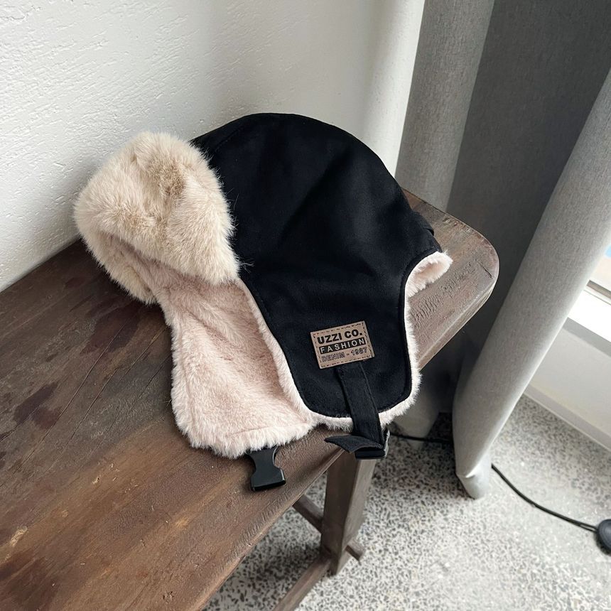 Fleece-Lined Trapper Hat