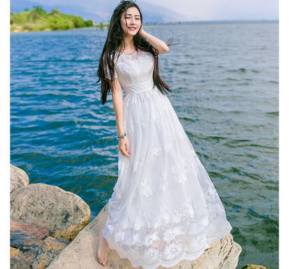 Short-Sleeve Round Neck Plain Flower Embroidered Lace Maxi A-Line Dress