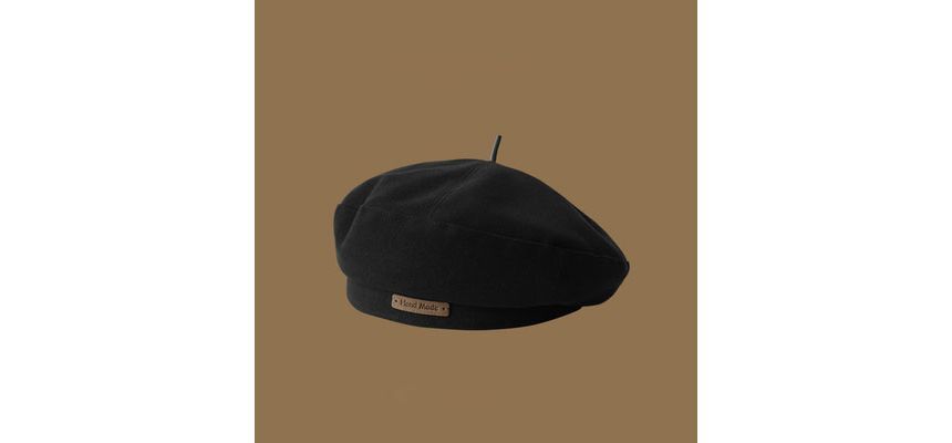 Lettering Applique Beret Hat