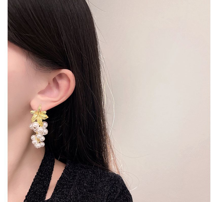 Drop Faux Pearl Grape Earring