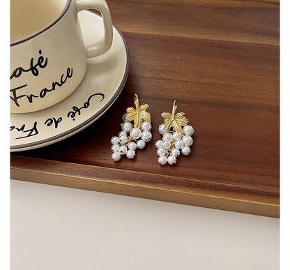Drop Faux Pearl Grape Earring