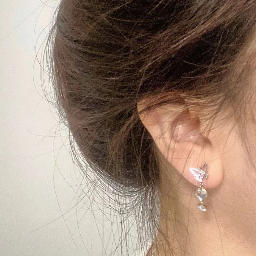 Asymmetrical Alloy Butterfly Moonstone Dangle Earring