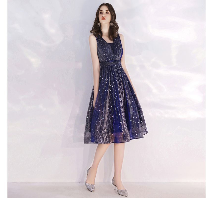 Sleeveless Star Sequin A-Line Cocktail Dress