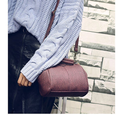 Top Handle Plain Kiss Lock Crossbody Bag