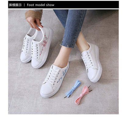Floral Embroidered Lace-Up Sneakers