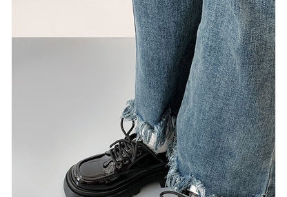 Patent Platform Lace-Up Shoes