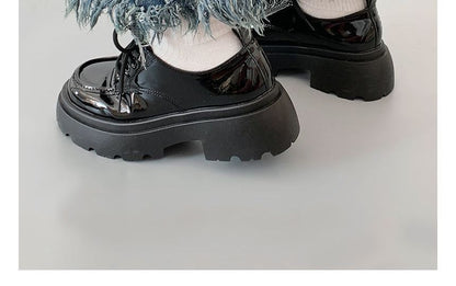 Patent Platform Lace-Up Shoes