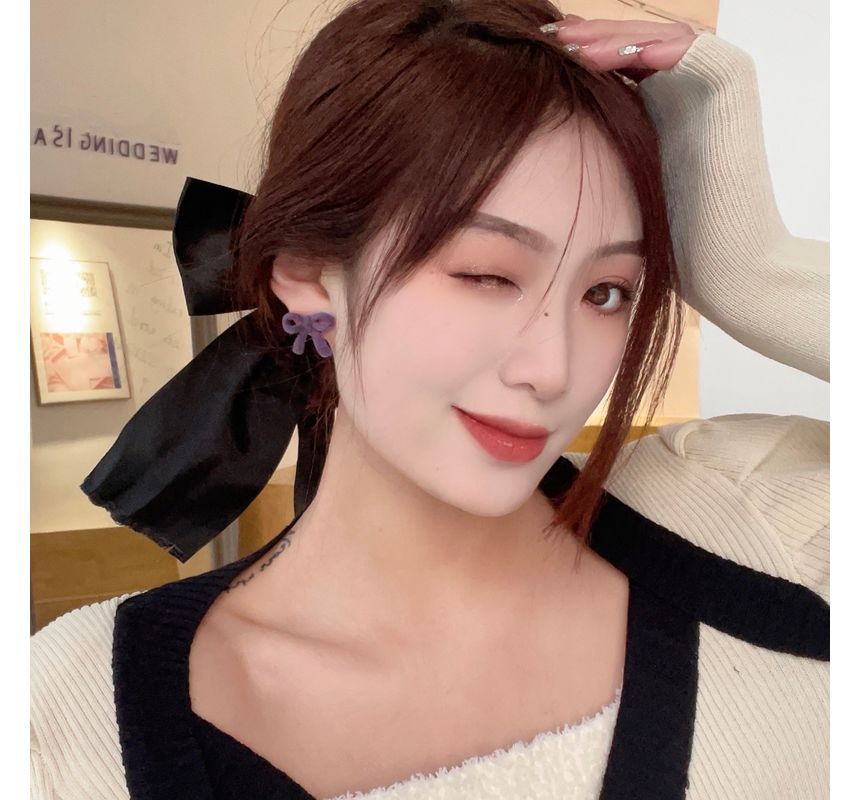 Flocking Bow Stud Earring