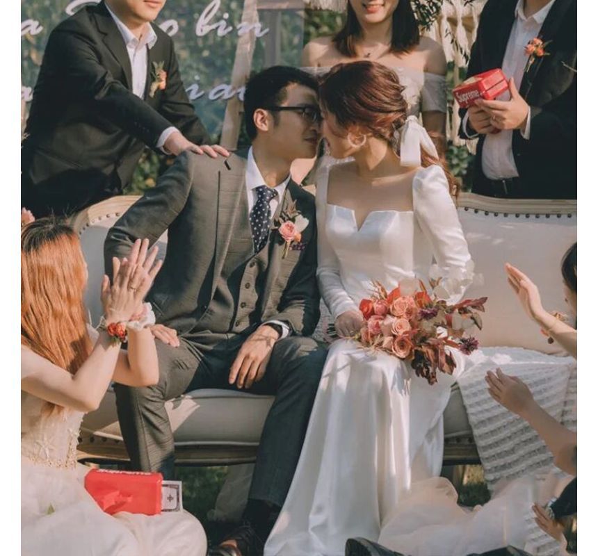 Neck Square Wedding Plain A-Line Gown Long-Sleeve