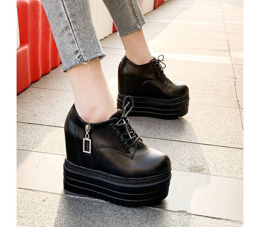 Wedge Hidden Ups Platform Lace