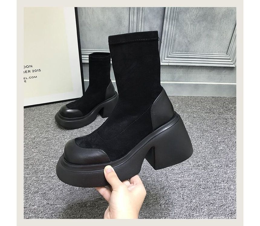 Boots Heel Platform Short Block