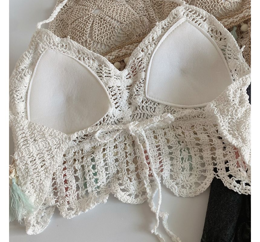 Brassière en tricot crocheté à pompons et licou