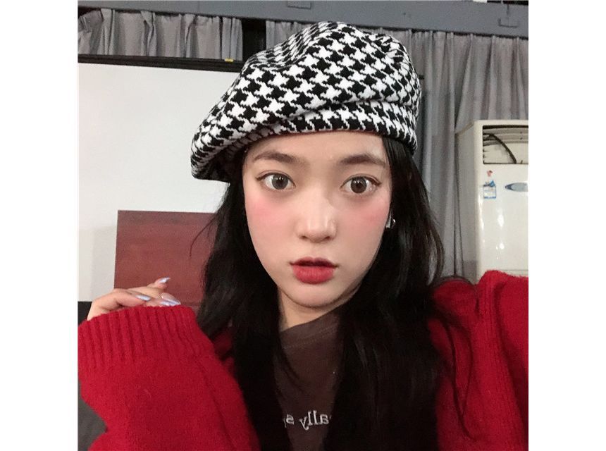 Houndstooth Beret