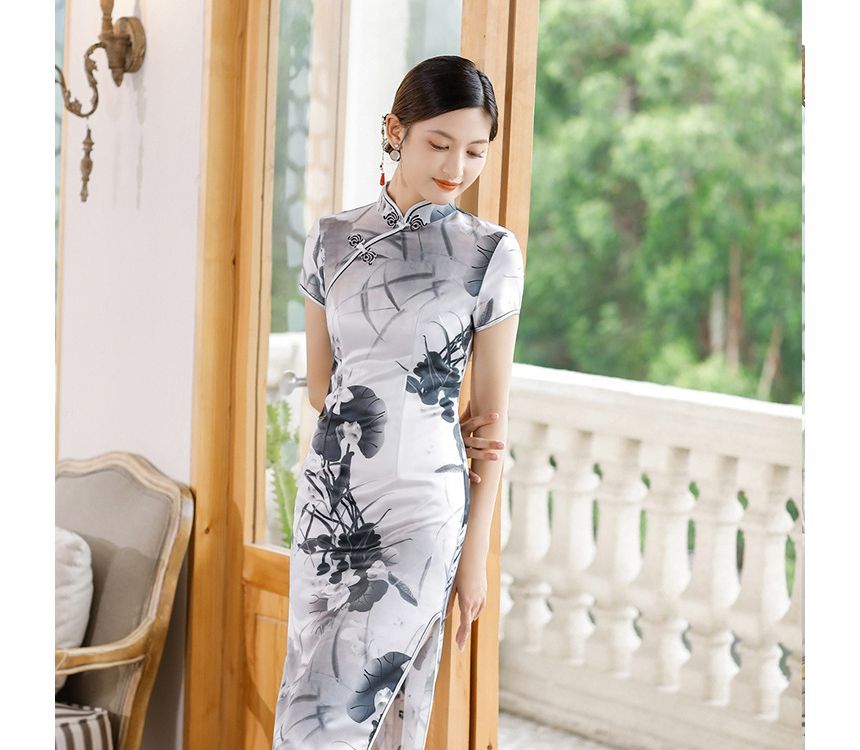 Short-Sleeve Floral Print  Midi Sheath Qipao