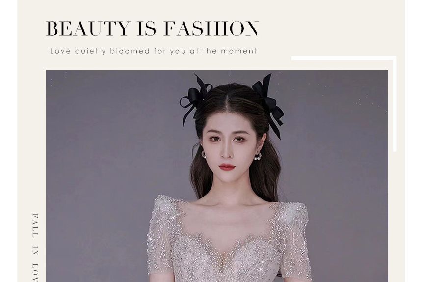 Short-Sleeve V-Neck Trained Mermaid Evening Gown