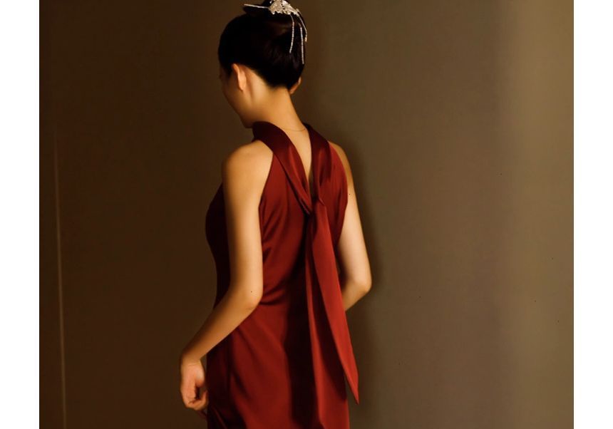 Sleeveless Stand Collar Plain Tie Back Satin A-Line Evening Gown