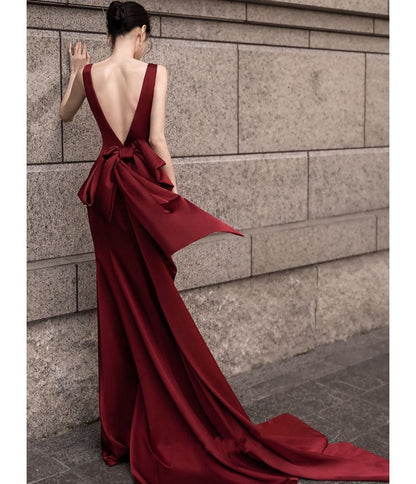 Sleeveless V-Neck Plain Backless Bow A-Line Evening Gown