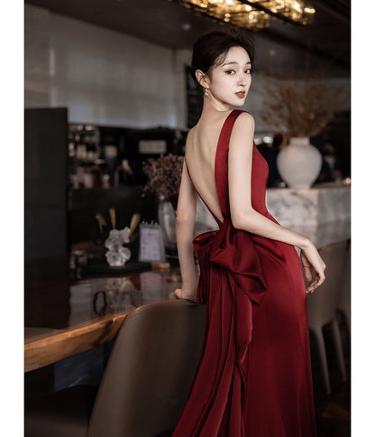 Sleeveless V-Neck Plain Backless Bow A-Line Evening Gown