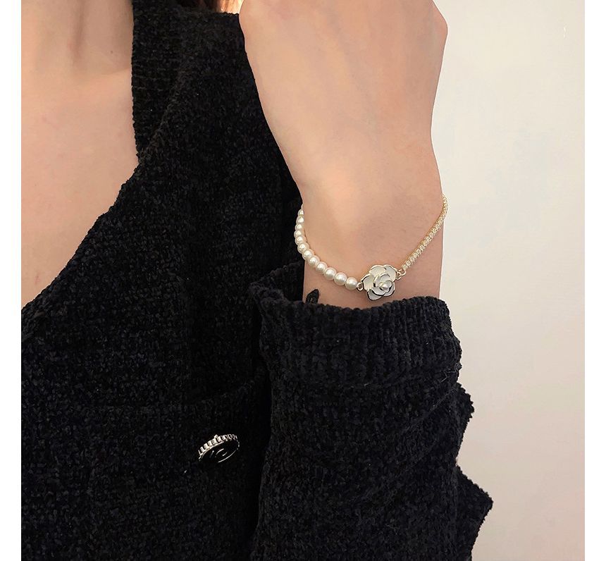 Alloy Faux Pearl Floral Bracelet