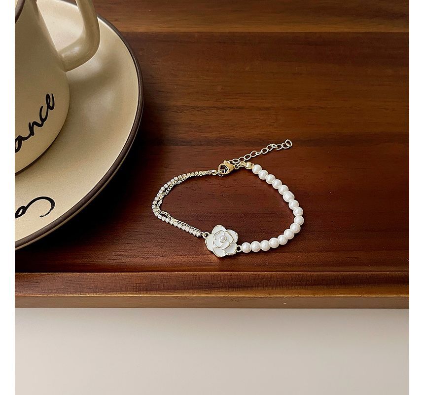 Alloy Faux Pearl Floral Bracelet