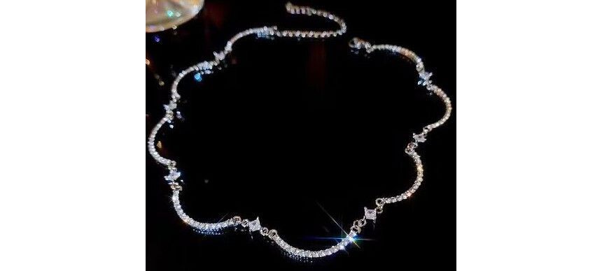 Choker Rhinestone Alloy